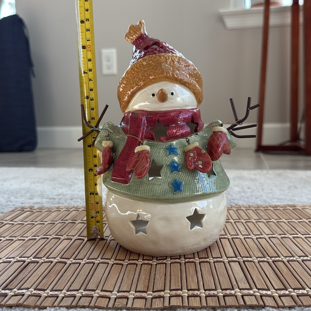 Vintage Kohl’s 9” Ceramic Tea Light/ Electric Candle - Snowman Candle Holder - Picture 8 of 9